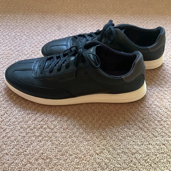 Men’s Cole Haan Black Grand Crosscourt Turf Sneakers Size 11 - Picture 4 of 7